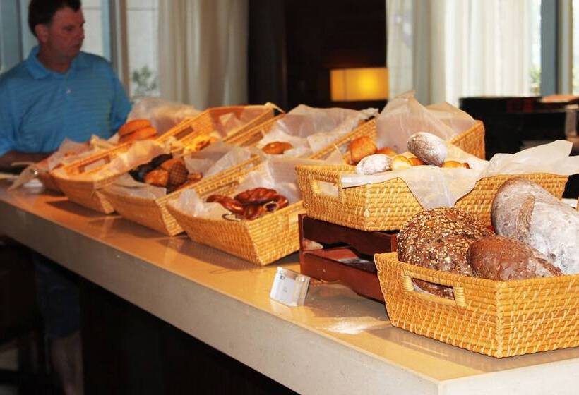 هتل Courtyard By Marriott Shanghai Jiading