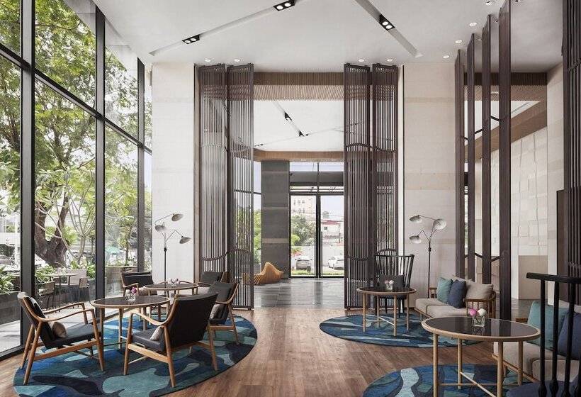 فندق Courtyard By Marriott Phnom Penh