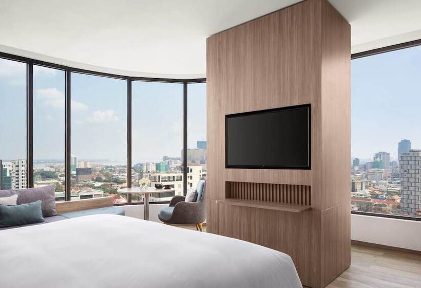 فندق Courtyard By Marriott Phnom Penh
