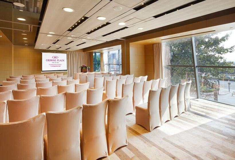Crowne Plaza Guangzhou Huadu, An Ihg Hotel   Free Shuttle Bus Between Hotel To Airport
