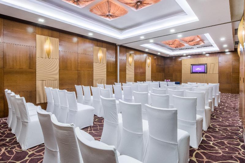 בית מלון כפרי Crowne Plaza New Delhi Okhla, An Ihg