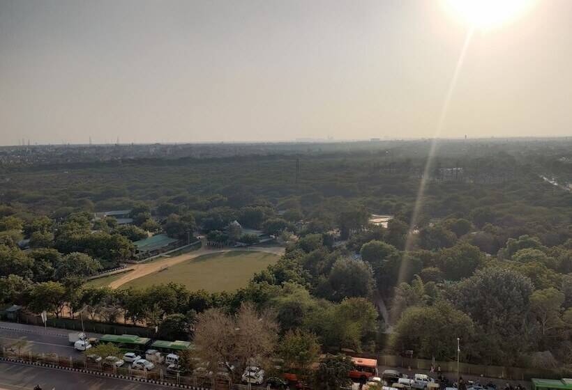 בית מלון כפרי Crowne Plaza New Delhi Okhla, An Ihg