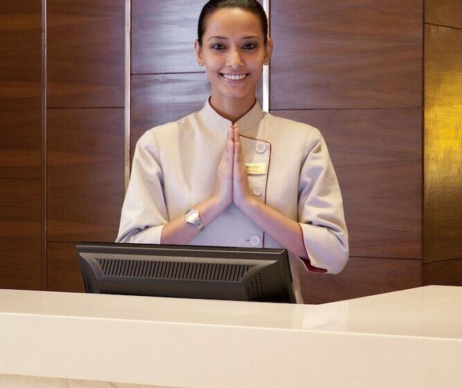 בית מלון כפרי Crowne Plaza New Delhi Okhla, An Ihg