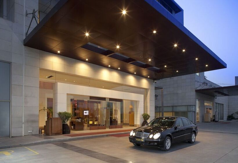 בית מלון כפרי Crowne Plaza New Delhi Okhla, An Ihg