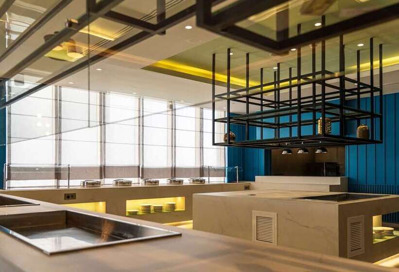 Doubletree By Hilton Hotel Aqaba