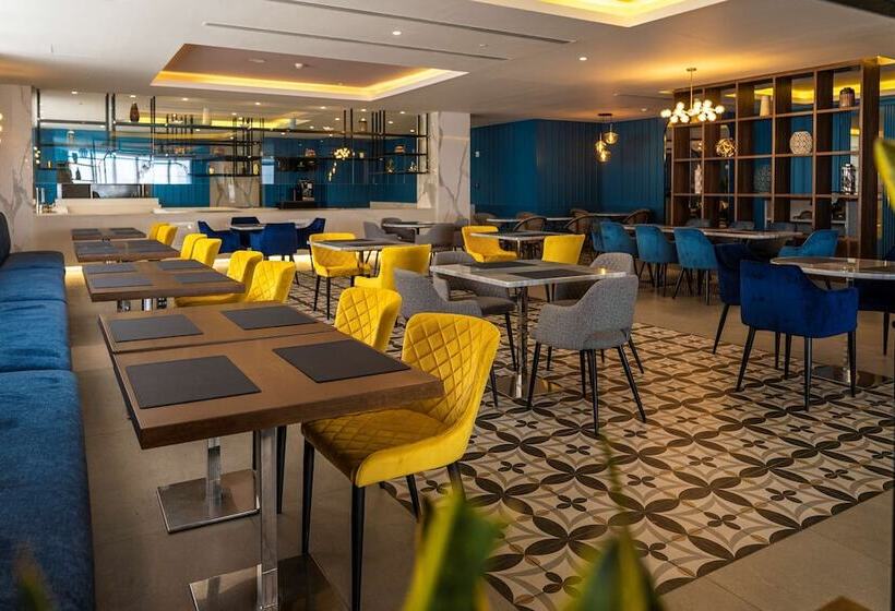 Doubletree By Hilton Hotel Aqaba