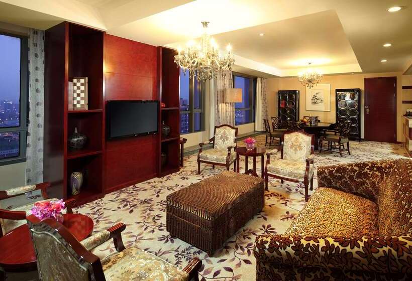 فندق Doubletree By Hilton Wuxi