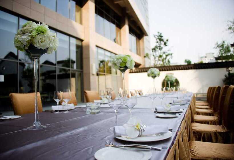 فندق Doubletree By Hilton Wuxi