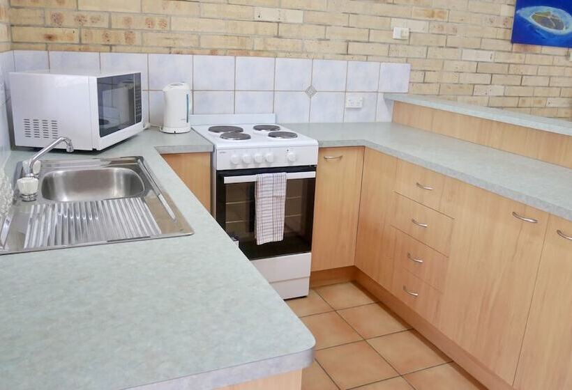 هتل Emeraldene Inn & Eco-lodge