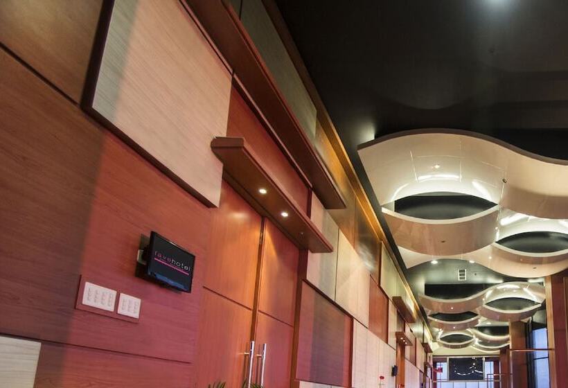 Favehotel Mex Tunjungan Surabaya