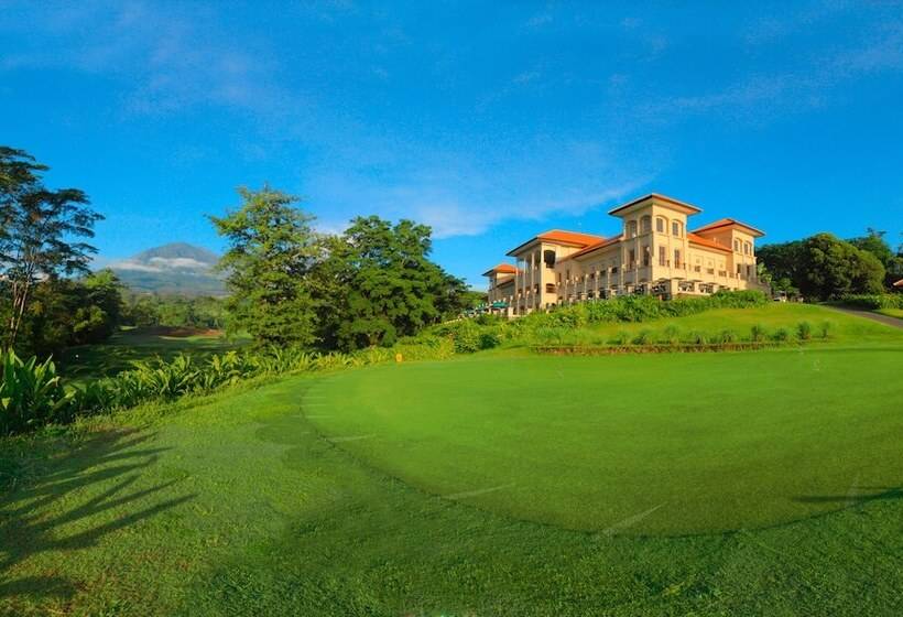 فندق Finna Golf & Country Club