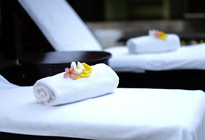 فندق Finna Golf & Country Club