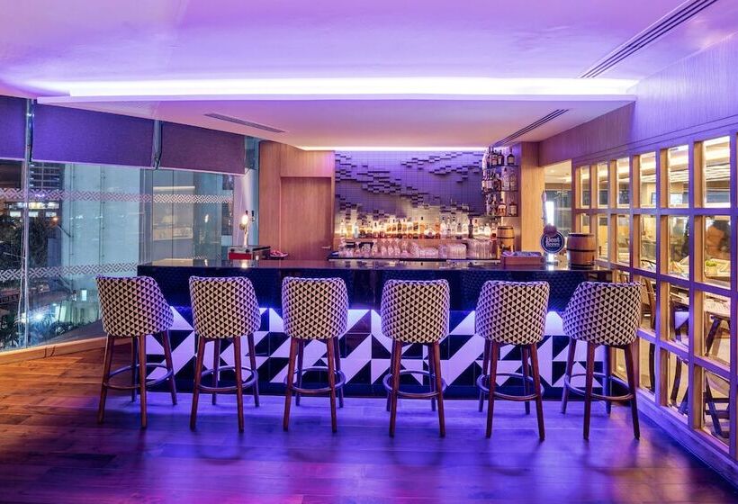 فندق Four Points By Sheraton Navi Mumbai, Vashi