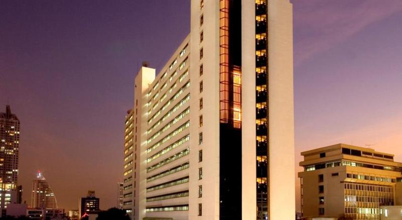 ホテル Furama Silom