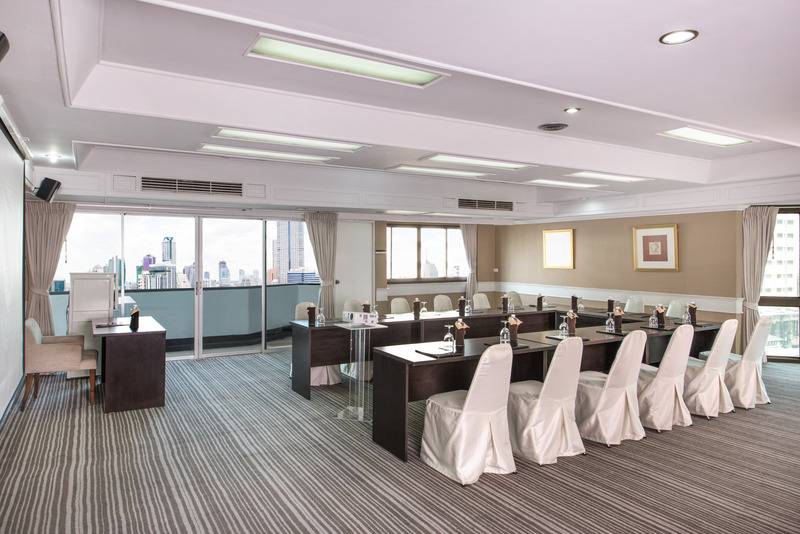 ホテル Furama Silom