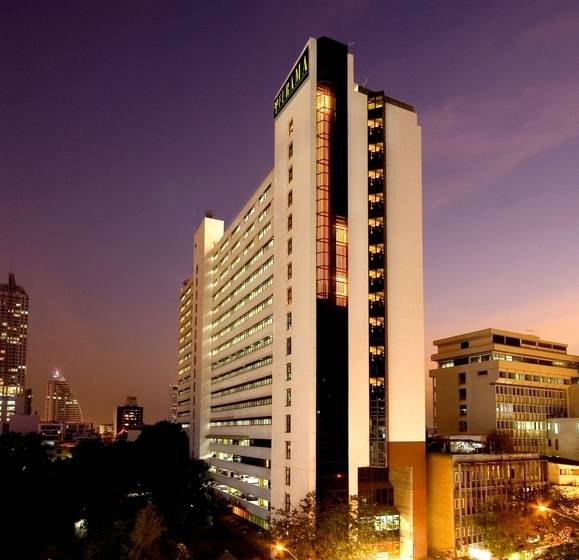 ホテル Furama Silom