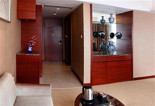 酒店 Dalian Furong International