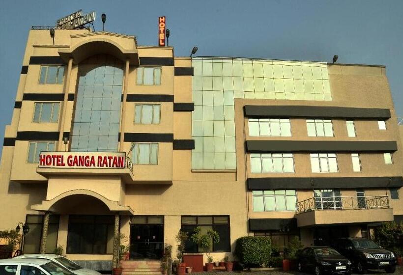 هتل Ganga Ratan