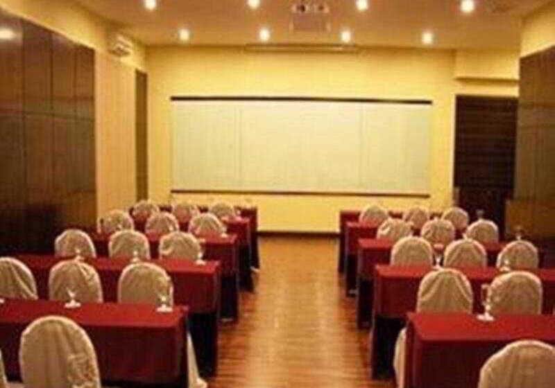 ホテル Graha Residen