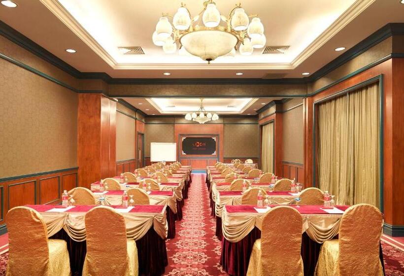 هتل Grand Lexis Port Dickson