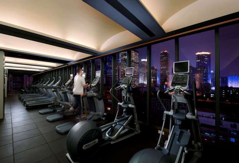 هتل Hilton Guangzhou Tianhe