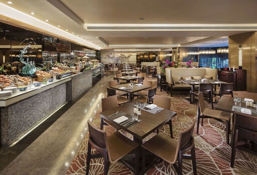 هتل Hilton Guangzhou Tianhe