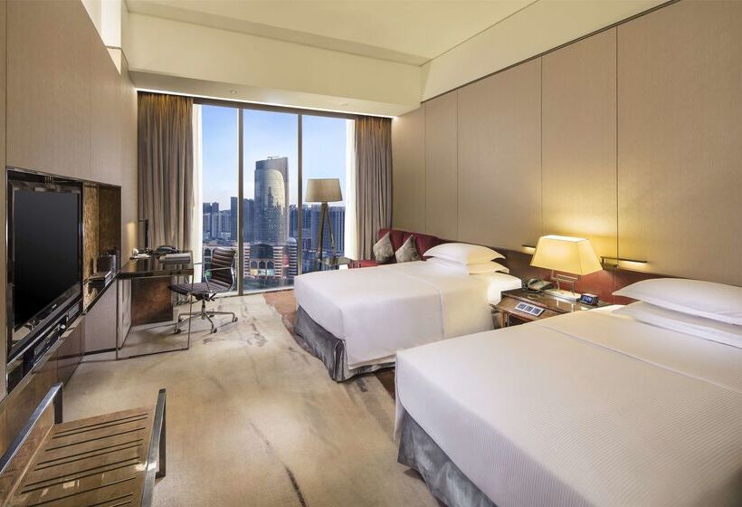 هتل Hilton Guangzhou Tianhe