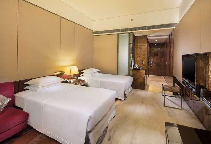 هتل Hilton Guangzhou Tianhe