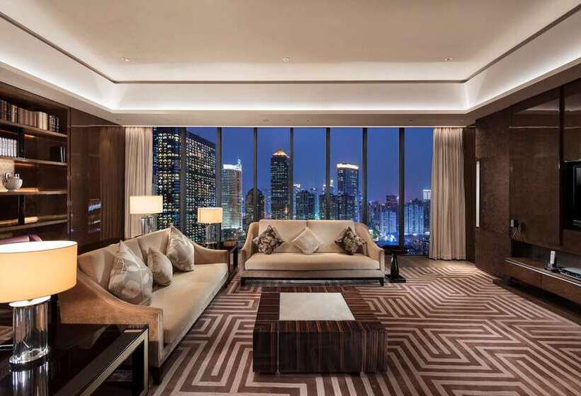 هتل Hilton Guangzhou Tianhe