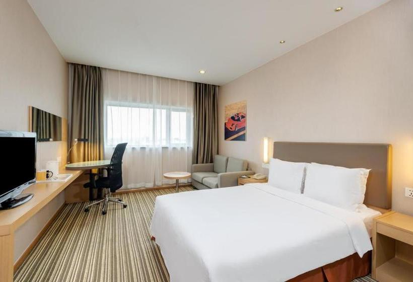 فندق Holiday Inn Express Shanghai New Hongqiao, An Ihg