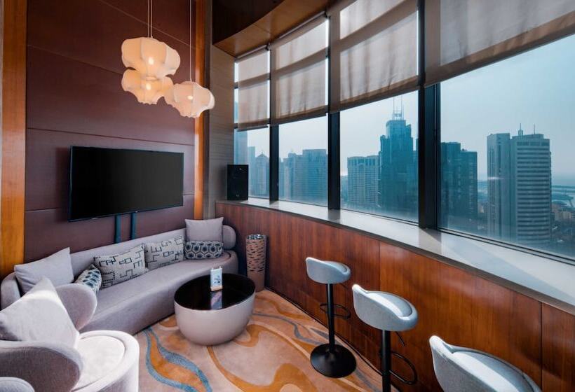 Holiday Inn Qingdao City Center, An Ihg Hotel   May 4th Square