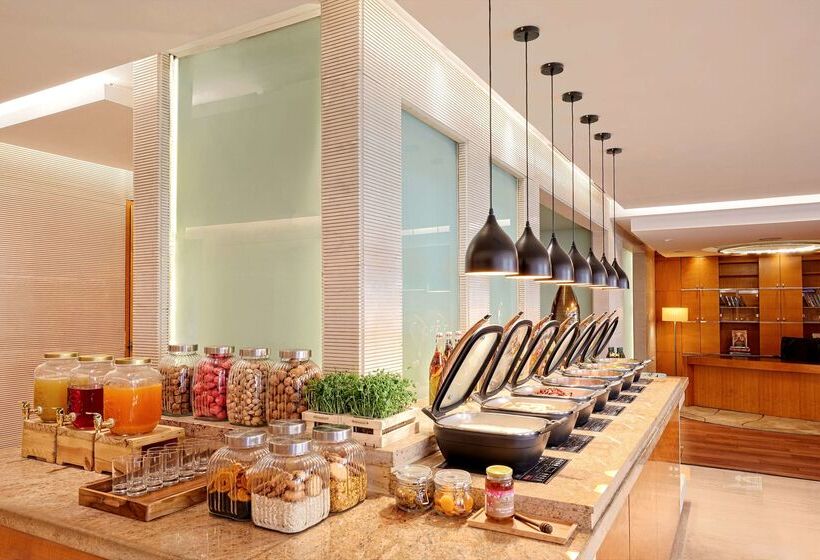 Hyatt Regency Pune Hotel & Residences