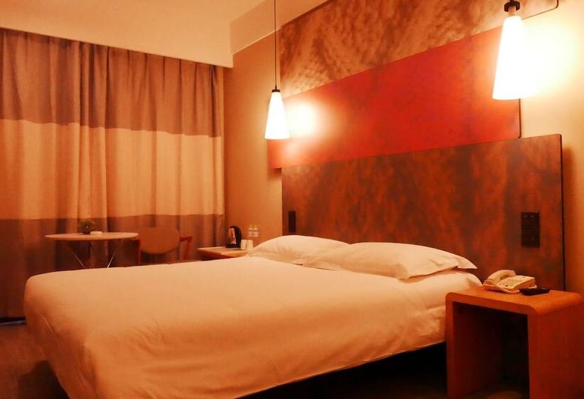호텔 Ibis Qingdao Ningxia