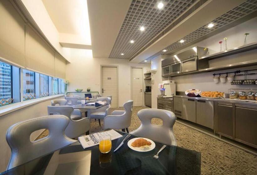 هتل Iclub Wan Chai