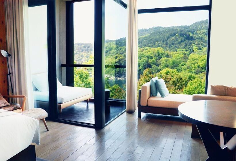 בית מלון כפרי Intercontinental One Thousand Island Lake Resort, An Ihg