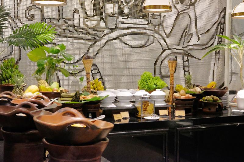 Java Paragon Hotel & Residences