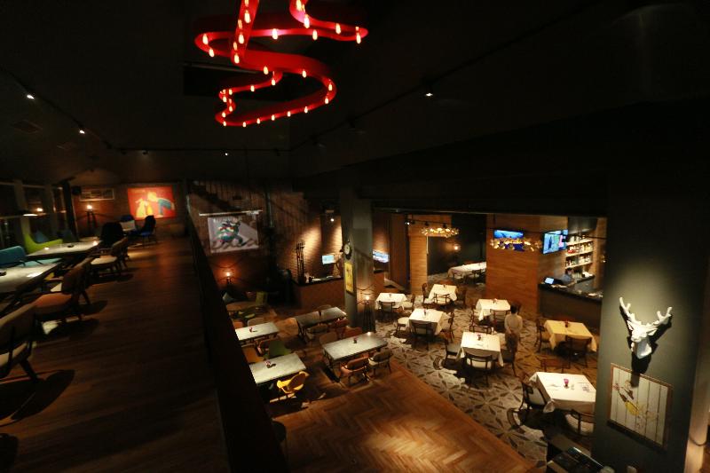 Java Paragon Hotel & Residences