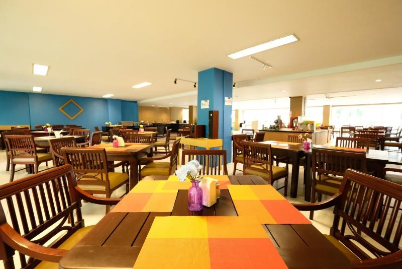 בית מלון כפרי Jomtien Plaza Residence