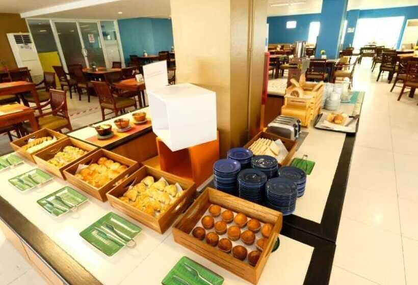 בית מלון כפרי Jomtien Plaza Residence