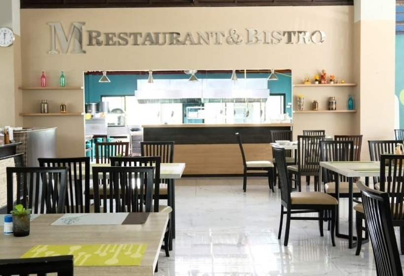 בית מלון כפרי Jomtien Plaza Residence