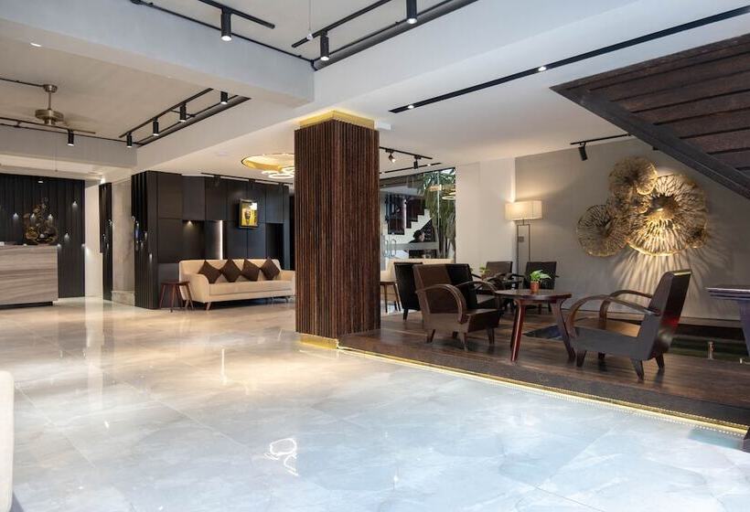 בית מלון כפרי King Grand Boutique