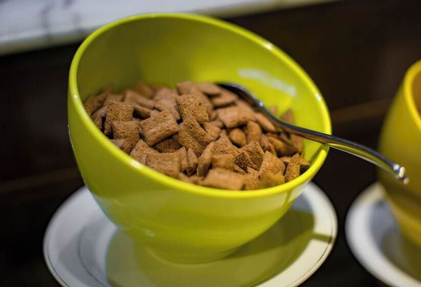 בית מלון כפרי King Grand Boutique