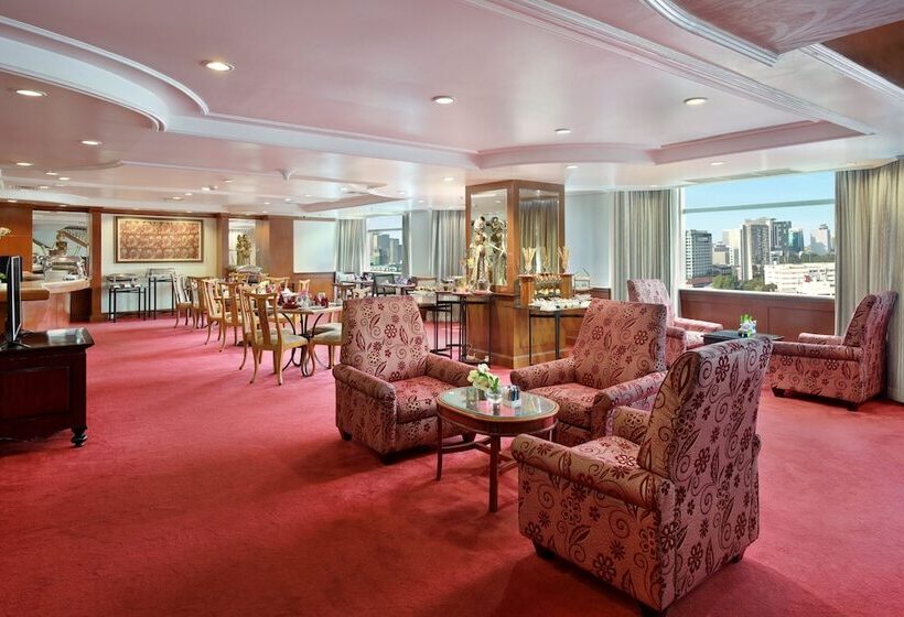 Lumire Hotel & Convention Centre