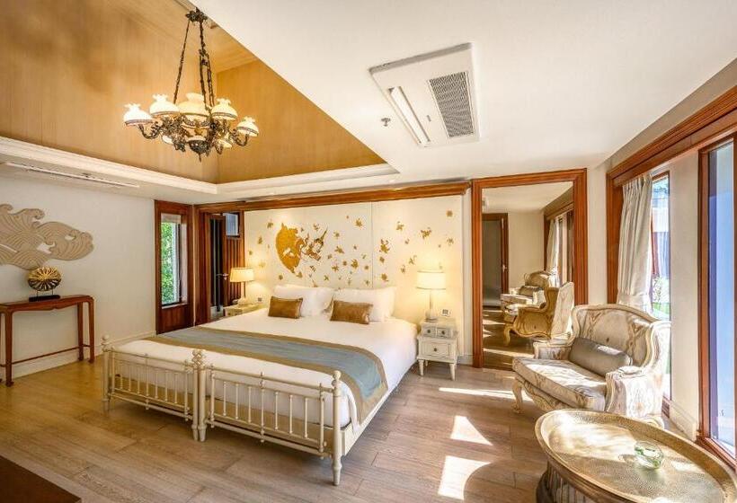 Отель Maikhao Dream Villa Resort And Spa, Maikhao Phuket