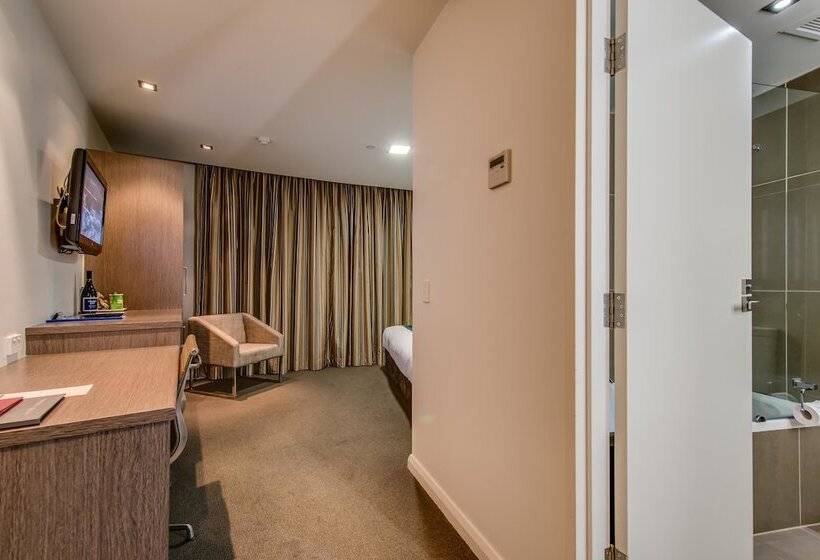 ホテル Mantra Collins