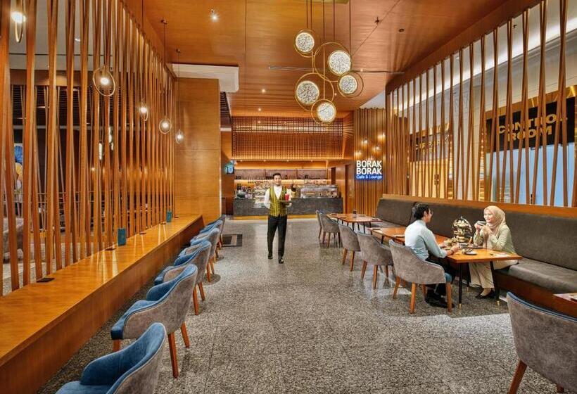 Mardhiyyah Hotel And Suites