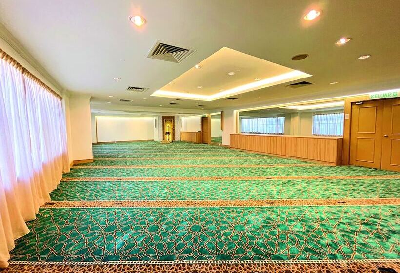 Mardhiyyah Hotel And Suites