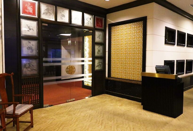 Mardhiyyah Hotel And Suites