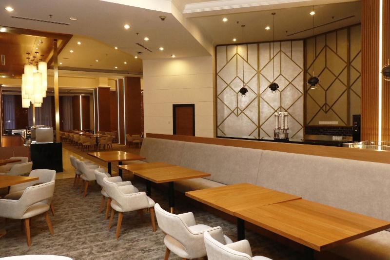 Mardhiyyah Hotel And Suites