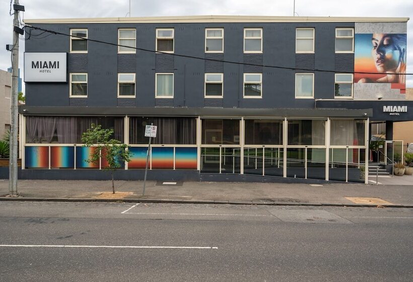 Miami Hotel Melbourne